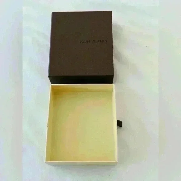 Louis Vuitton Vintage Wallet Box With Pull Out Drawer - Picture 2 of 4